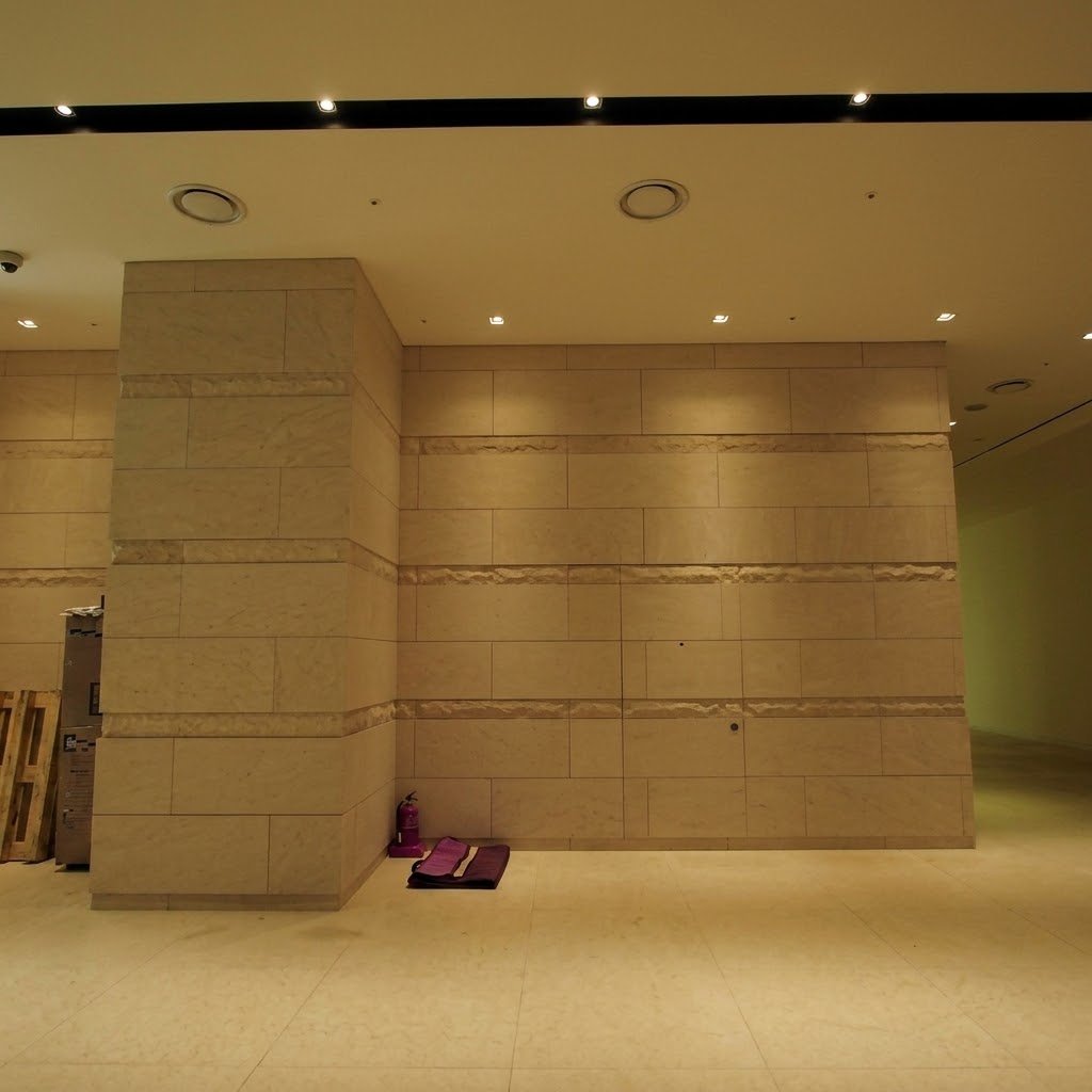 Cylinder pendant installation in retail space